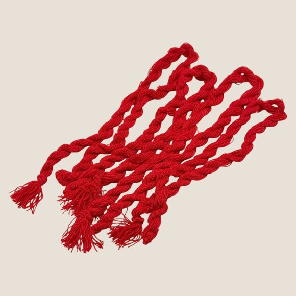 Lot of 20 Embroidery Floss Yarn Needlepoint Crewel Red Blue Gold New - Picture 2 of 4